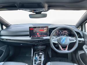 Volkswagen Golf GTI - Image 7