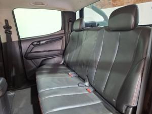 Isuzu D-Max 300 3.0TD double cab X-Rider - Image 13