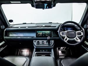 Land Rover Defender 110 D240 X-Dynamic SE - Image 12