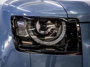 Land Rover Defender 110 D240 X-Dynamic SE - Image 4