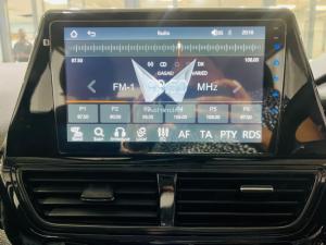 Mahindra XUV 3XO 1.2T MX2 manual - Image 8