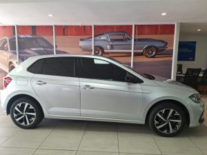 Volkswagen Polo hatch 1.0TSI Life manual - Image 2