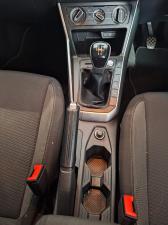 Volkswagen Polo hatch 1.0TSI Life manual - Image 4