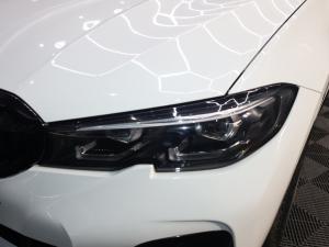 BMW 3 Series 320i M Sport - Image 12