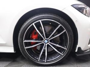 BMW 3 Series 320i M Sport - Image 13