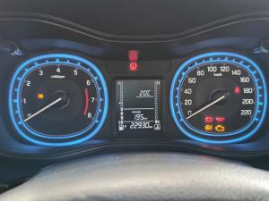 Suzuki Vitara Brezza 1.5 GLX - Image 21
