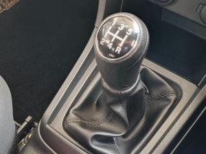 Suzuki Vitara Brezza 1.5 GLX - Image 22