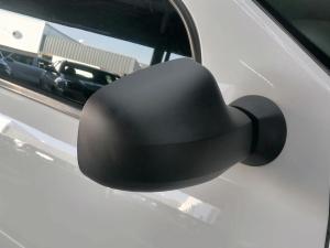 Nissan NP200 1.6i (aircon) - Image 17