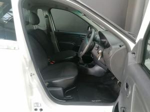 Nissan NP200 1.6i (aircon) - Image 18