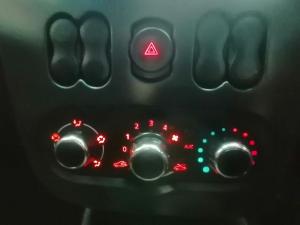 Nissan NP200 1.6i (aircon) - Image 26