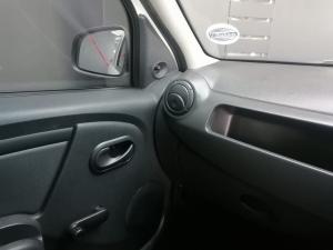 Nissan NP200 1.6i (aircon) - Image 28