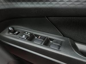 Suzuki Swift 1.2 GL - Image 22