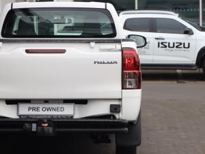 Toyota Hilux 2.4GD S (aircon) - Image 12