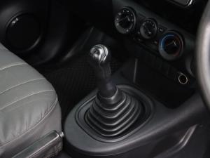 Toyota Hilux 2.4GD S (aircon) - Image 20