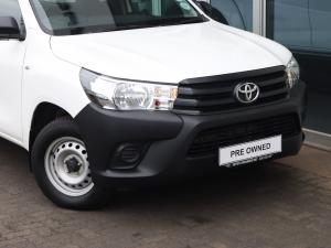 Toyota Hilux 2.4GD S (aircon) - Image 2