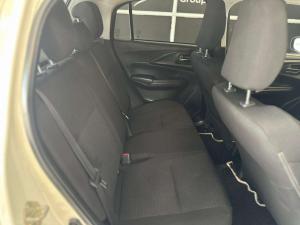 Suzuki Swift 1.2 GL - Image 11