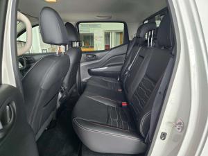 Nissan Navara 2.5DDTI PRO-4X Warrior 4X4 automatic D/C - Image 12