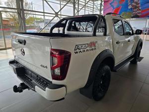 Nissan Navara 2.5DDTI PRO-4X Warrior 4X4 automatic D/C - Image 17
