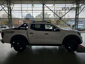 Nissan Navara 2.5DDTI PRO-4X Warrior 4X4 automatic D/C - Image 6