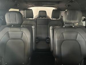 Land Rover Defender 130 D350 X-Dynamic HSE - Image 11