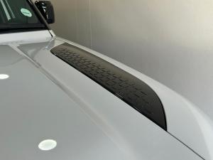 Land Rover Defender 130 D350 X-Dynamic HSE - Image 15