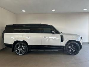 Land Rover Defender 130 D350 X-Dynamic HSE - Image 3