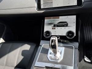 Land Rover Range Rover Evoque D200 R-Dynamic SE - Image 18