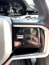 Land Rover Range Rover Evoque D200 R-Dynamic SE - Image 21