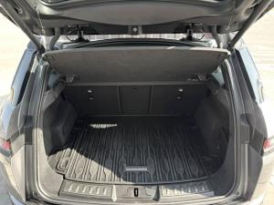 Land Rover Range Rover Evoque D200 R-Dynamic SE - Image 8