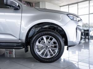 Isuzu mu-X 3.0TD LSE - Image 7