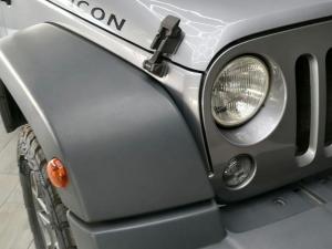 Jeep Wrangler 3.6L Rubicon - Image 9