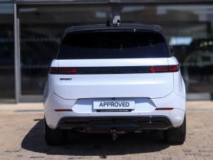 Land Rover Range Rover Sport D350 Dynamic HSE - Image 12