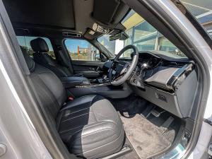 Land Rover Range Rover Sport D350 Dynamic HSE - Image 4