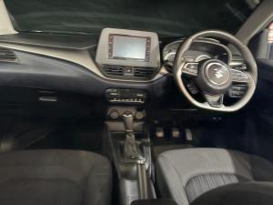 Suzuki Baleno 1.5 GL manual - Image 10