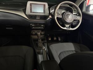 Suzuki Baleno 1.5 GL manual - Image 11