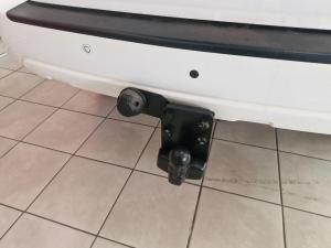 Toyota Fortuner V6 4.0 4x4 auto - Image 19