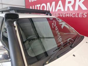 Toyota Fortuner V6 4.0 4x4 auto - Image 20