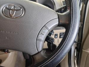 Toyota Fortuner V6 4.0 4x4 auto - Image 23
