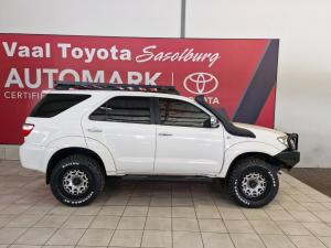 Toyota Fortuner V6 4.0 4x4 auto - Image 6