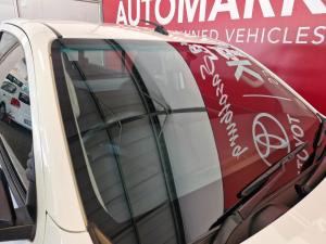 Toyota Hilux 2.4GD-6 single cab Raider manual - Image 17