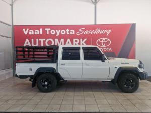 Toyota Land Cruiser 79 2.8GD-6 double cab auto - Image 5