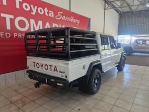 Toyota Land Cruiser 79 2.8GD-6 double cab auto - Image 7