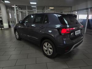 Volkswagen T-Cross 1.0TSI auto - Image 3
