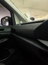 Volkswagen Caddy Kombi 1.6 - Image 12