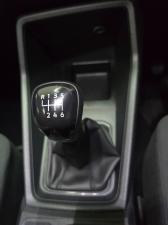 Volkswagen Caddy Kombi 1.6 - Image 13