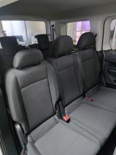 Volkswagen Caddy Kombi 1.6 - Image 8