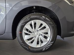 Suzuki Baleno 1.5 GL manual - Image 17