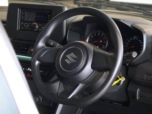 Suzuki Swift 1.2 GL - Image 13