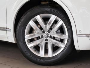 Volkswagen Touareg V6 TDI Luxury - Image 6