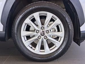 Toyota Corolla Cross 1.8 XS - Image 10